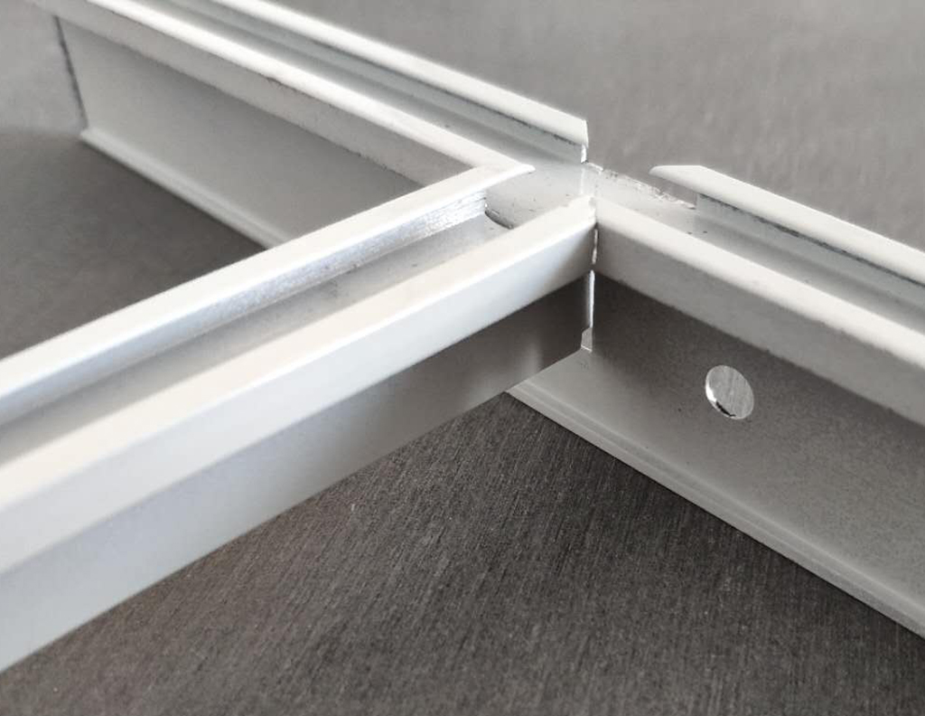 高強(qiáng)度鋁合金龍骨_上人吊頂專(zhuān)用龍骨